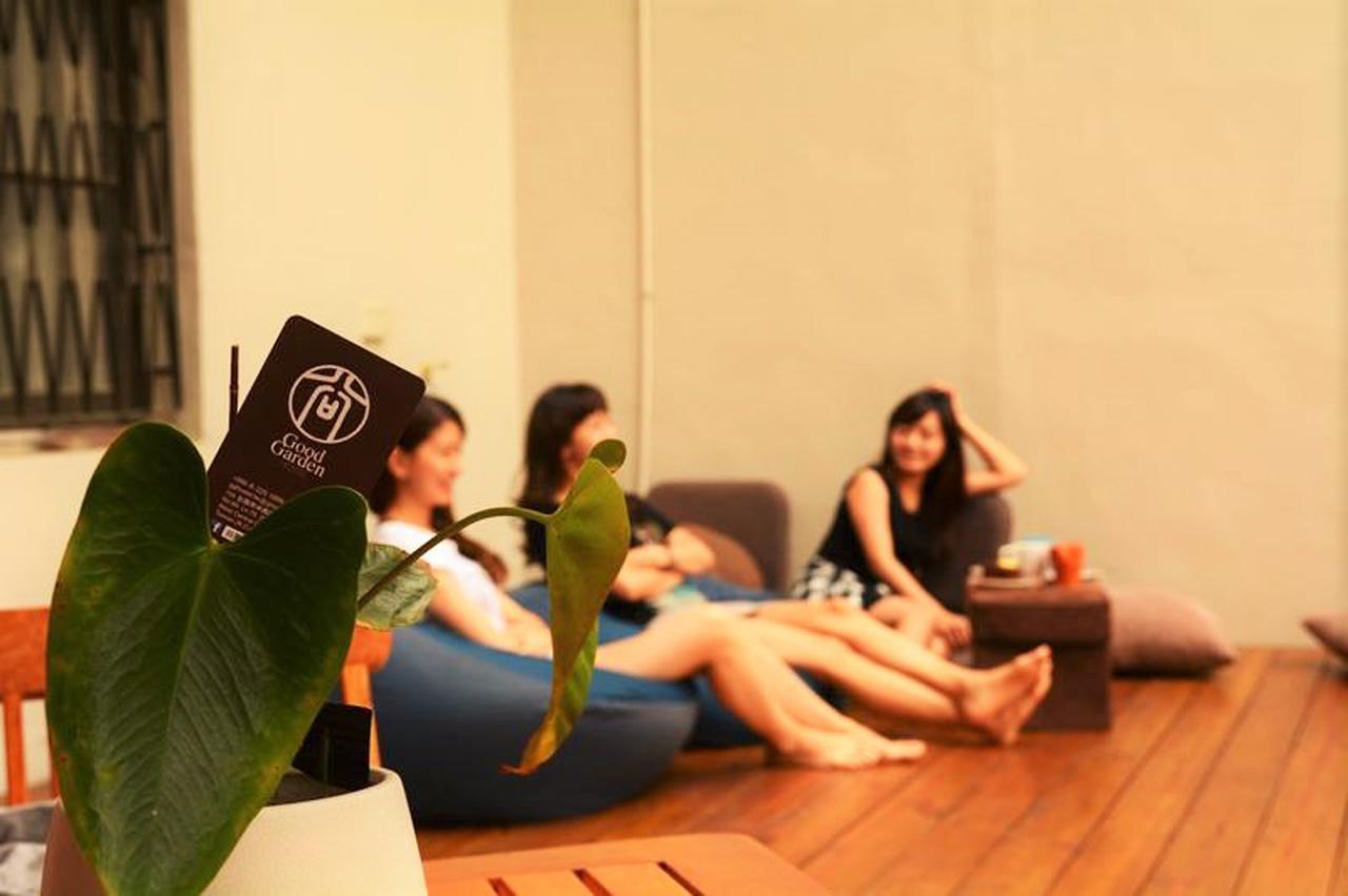 Good Garden Female Hostel Tainan Buitenkant foto